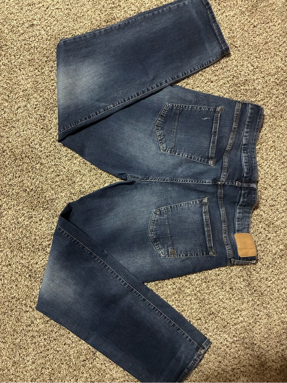 ❤️ 2/$10 - Aeropostale Women's Indigo Straight-Leg Jeans